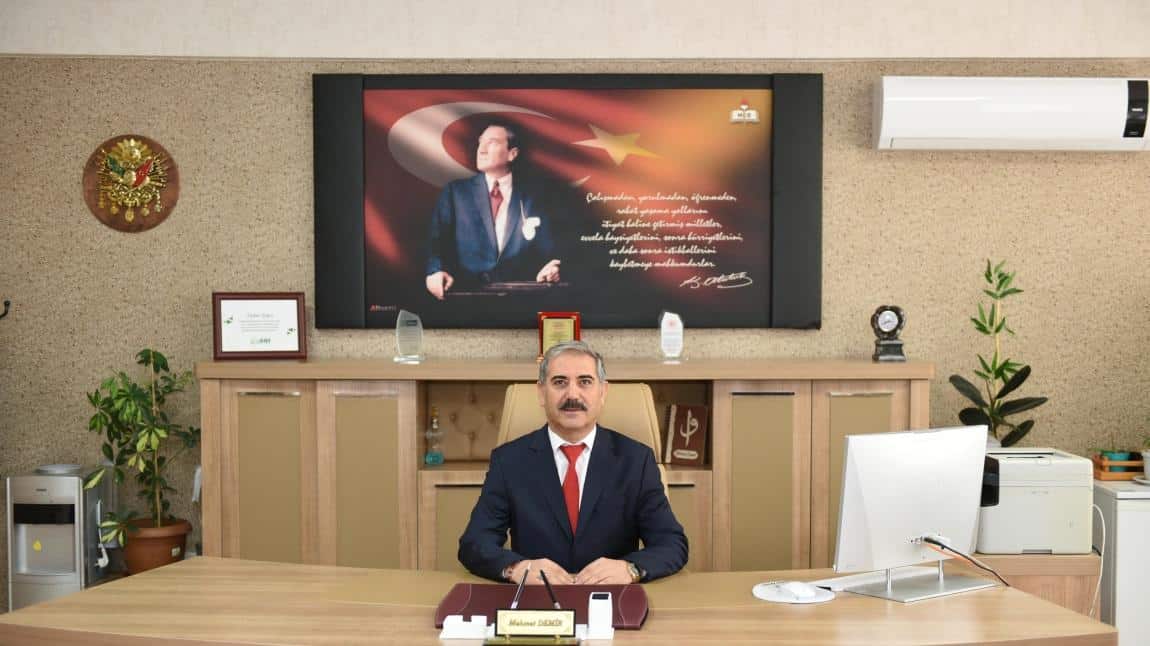 Mehmet DEMİR - OKUL MÜDÜRÜ